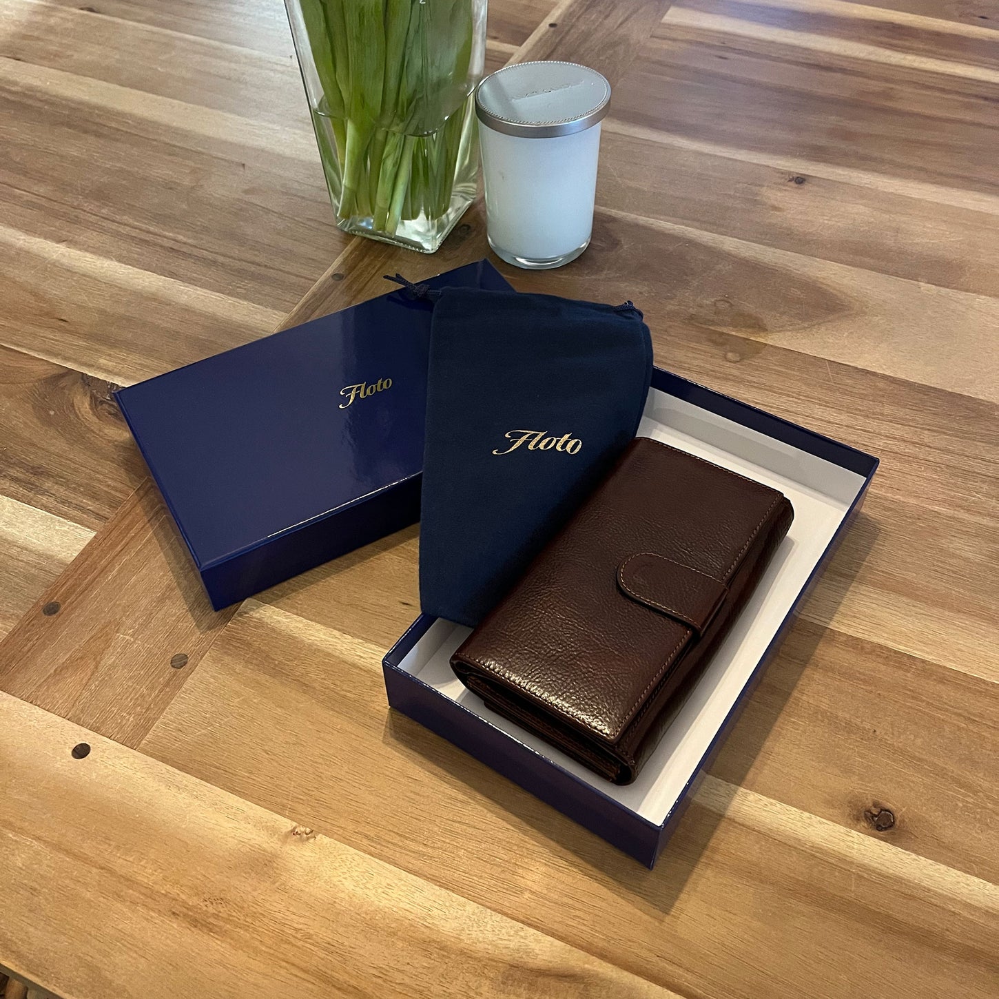 Roma Continental Checkbook Leather Wallet Brown 12